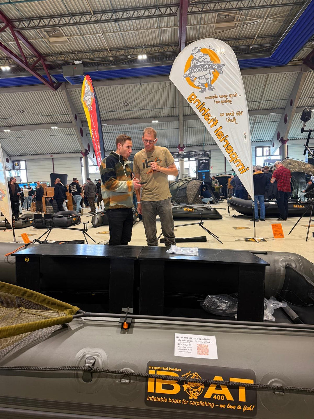 iboat 400 zelt iBoat 400 Extrabreit – Bootsangeln mit Komfort und Stabilität – Imperial Fishing GmbH